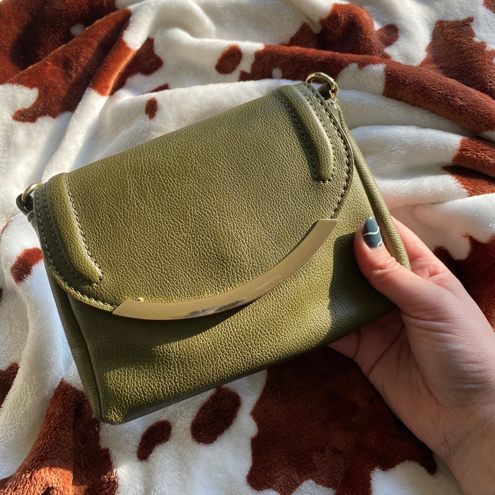 🖤5/$20 Olive Green Mini Crossbody Purse